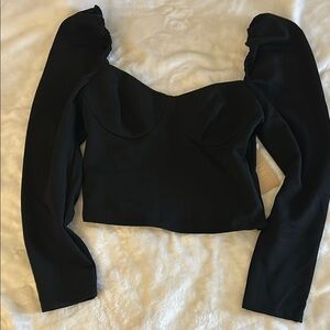 NWT JustFab Black Women's Long Sleeves Crop Top